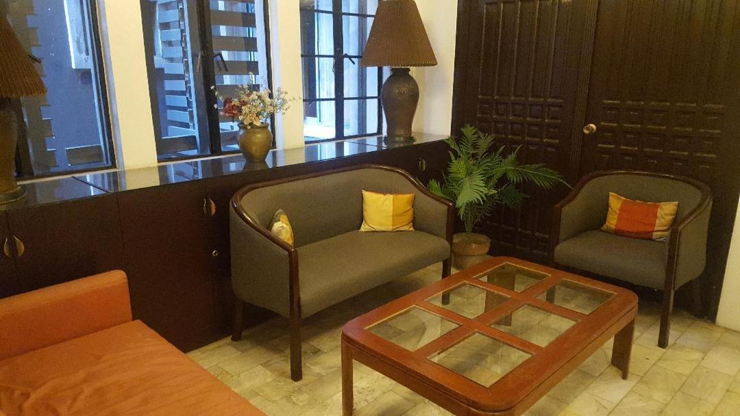 Gervasia Hotel Makati Makati City Exterior foto
